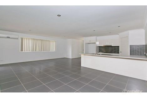 Property photo of 1/31 Riley Peter Place Cleveland QLD 4163