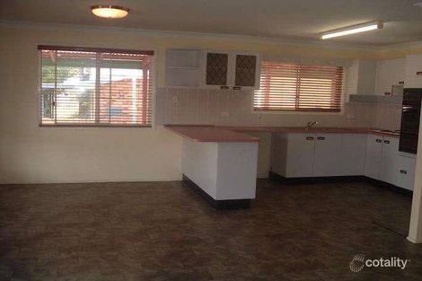 Property photo of 44 Moatah Drive Beachmere QLD 4510