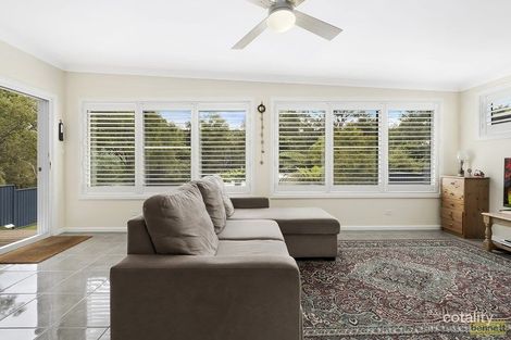 Property photo of 282 Lieutenant Bowen Drive Bowen Mountain NSW 2753