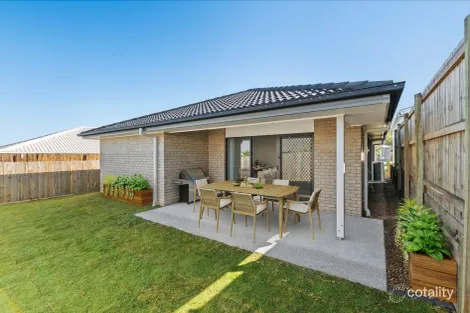 Property photo of 3 Byfield Place Yarrabilba QLD 4207
