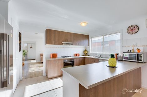 Property photo of 2 Redpath Court Sunbury VIC 3429