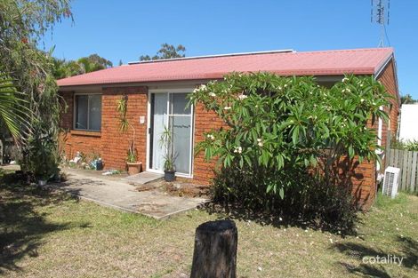 Property photo of 17 Smith Street Urangan QLD 4655