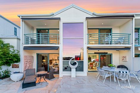 Property photo of 25/3 Lee Road Runaway Bay QLD 4216
