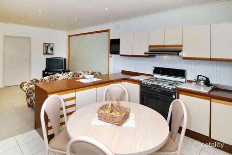 Property photo of 8 Keyes Place Gladstone Park VIC 3043
