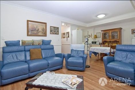Property photo of 13/68 Timaru Crescent Eight Mile Plains QLD 4113