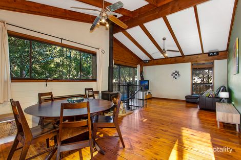 Property photo of 7 Easter Parade North Avoca NSW 2260