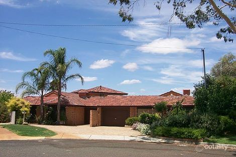 8a Back Cl, Bull Creek, WA 6149