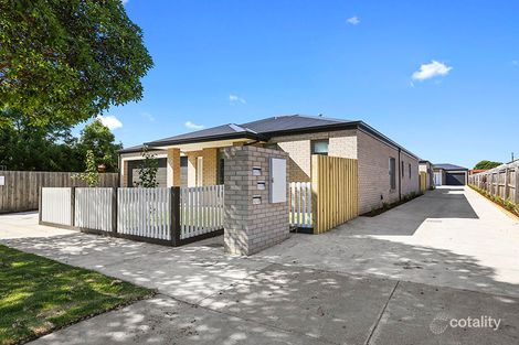 2/17 Toyne Ave, Hamlyn Heights, VIC 3215