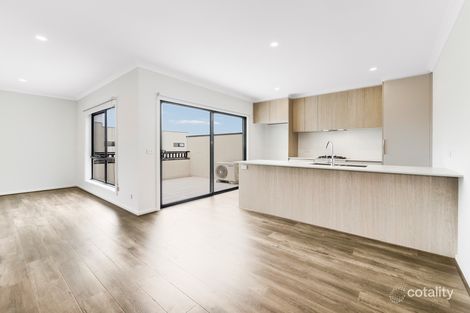 Property photo of 30 Myrtle Walk Cranbourne West VIC 3977