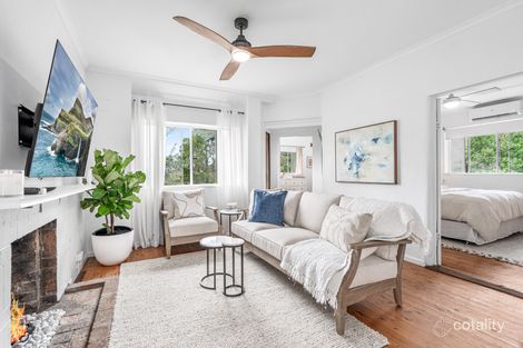 Property photo of 31 Raeburn Street Manly QLD 4179
