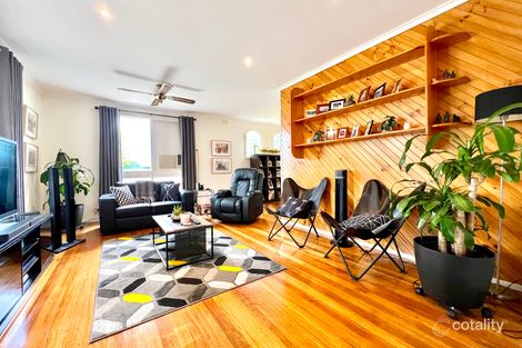 Property photo of 9 Oppy Crescent Hoppers Crossing VIC 3029