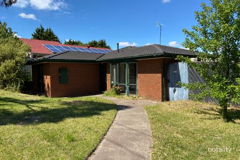 Property photo of 4 Sarah Place Hampton Park VIC 3976