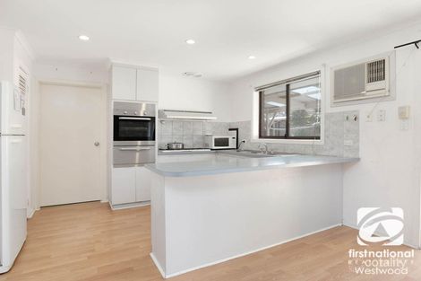 Property photo of 72 Songlark Crescent Werribee VIC 3030