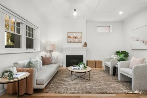 Property photo of 46 Rothesay Avenue Elwood VIC 3184