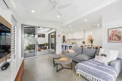 Property photo of 16 Tiller Circuit Trinity Beach QLD 4879