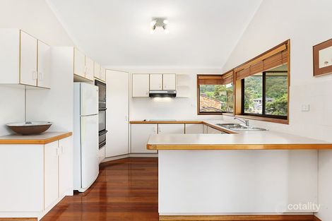 Property photo of 1 Silvertop Parade Cordeaux Heights NSW 2526