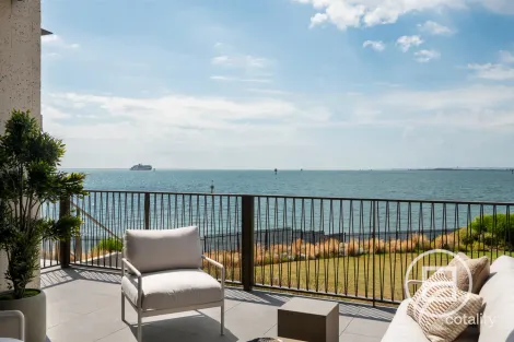 Property photo of 15 Kurrewa Walk Rippleside VIC 3215