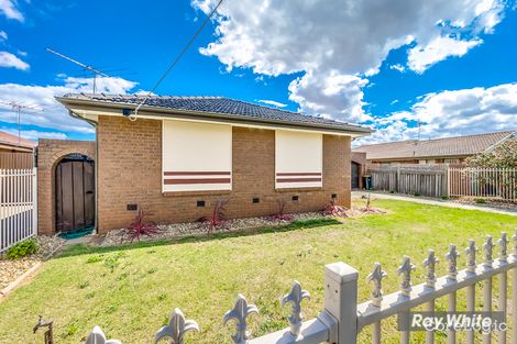 Property photo of 95 Duncans Road Werribee VIC 3030