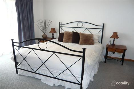 Property photo of 6 Kennion Court Wynn Vale SA 5127