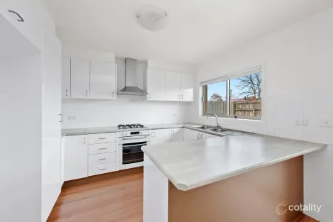 Property photo of 2B Clematis Avenue Wendouree VIC 3355