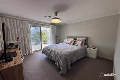 Property photo of 16 Fairway Drive McCracken SA 5211