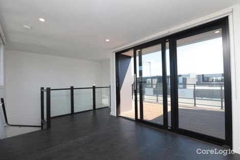 Property photo of 11 Sunlight Road Port Melbourne VIC 3207