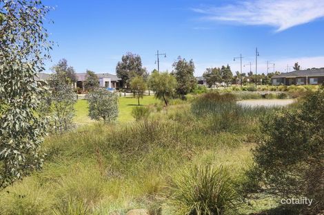 Property photo of 10 Chanticleer Drive Mernda VIC 3754
