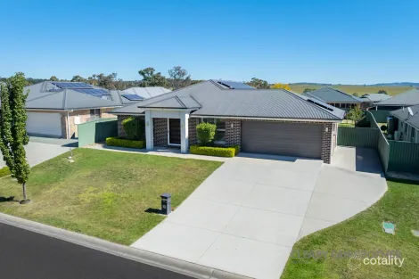 23 Barr St, Windradyne, NSW 2795