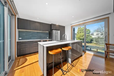 Property photo of 17 Empire Circuit Forrest ACT 2603