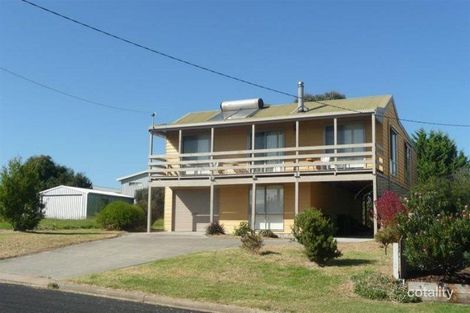 16 Hill Crest Way, Lake Tyers Beach, VIC 3909