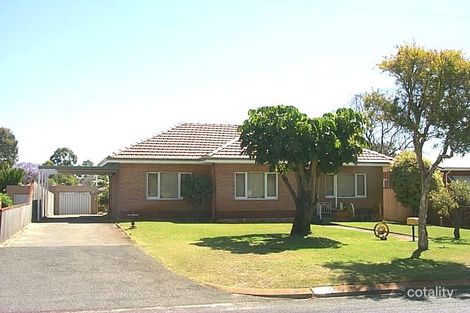 18 Whiteside St, Cloverdale, WA 6105