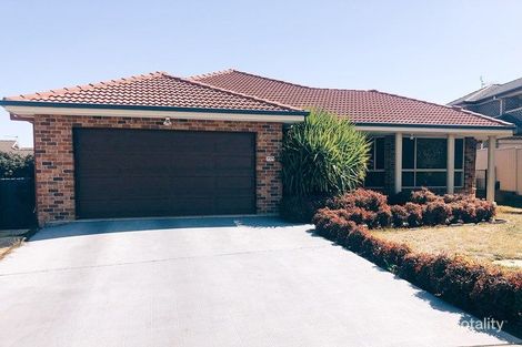Property photo of 7 The Grove Hillvue NSW 2340
