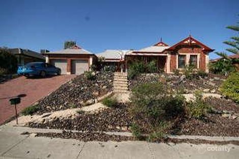 19 Shetland St, Woodcroft, SA 5162