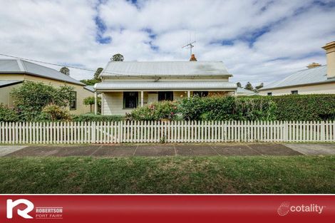 9 Wishart St, Port Fairy, VIC 3284