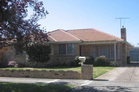 16 Burns Gr, Kingsbury, VIC 3083