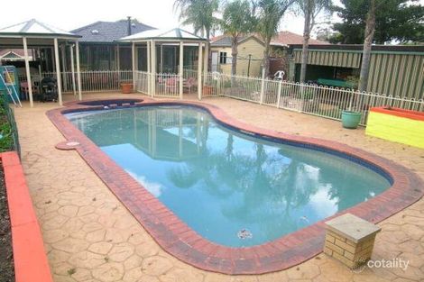 Property photo of 40 Lance Crescent Greystanes NSW 2145