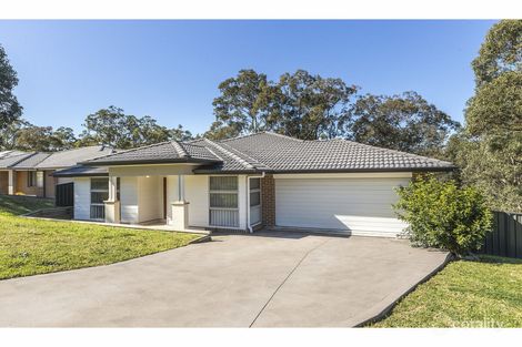 37 Redwood Cl, Fletcher, NSW 2287