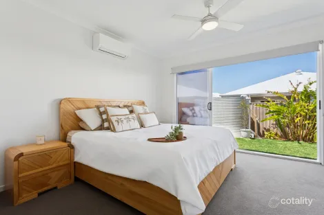 Property photo of 7 Clyde Close Nirimba QLD 4551