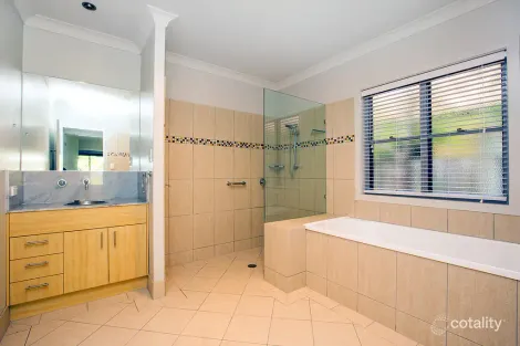 Property photo of 16 Ryder Court Robina QLD 4226