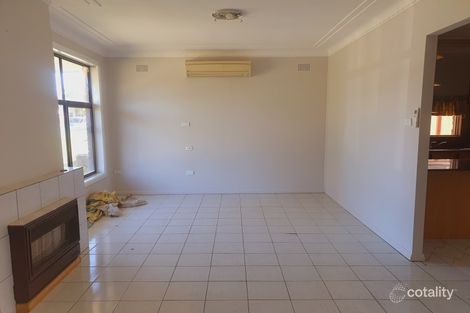 42 Belar Ave, Villawood, NSW 2163