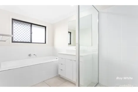 Property photo of 20 Kauri Way Hidden Valley QLD 4703