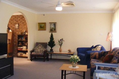 Property photo of 15 Harcourt Place Eagle Vale NSW 2558
