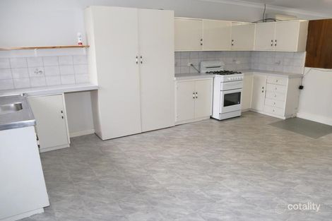 Property photo of 7 Travers Avenue Nulsen WA 6450