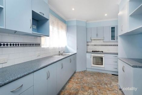 Property photo of 19 Samara Grove Gladstone Park VIC 3043