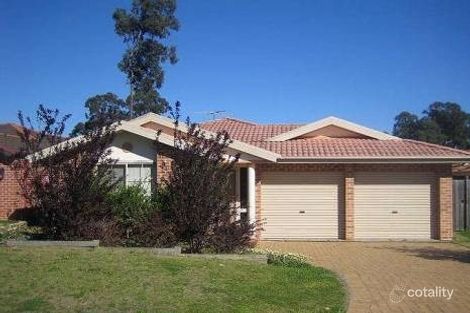 Property photo of 13 Quamby Court Wattle Grove NSW 2173