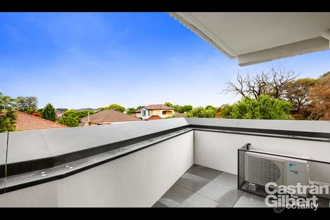 Property photo of 106/31 Prince Edward Avenue McKinnon VIC 3204
