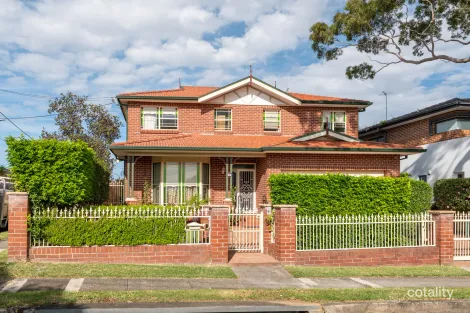 18 Wallace St, Concord, NSW 2137