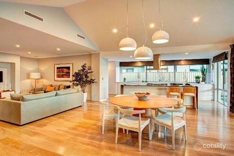 Property photo of 404 Preston Drive Lake Coogee WA 6166