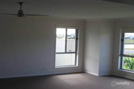 Property photo of 58 Southaven Drive Helensvale QLD 4212