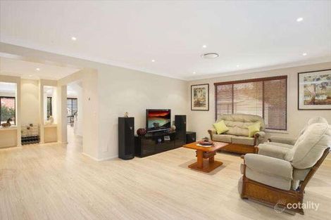 Property photo of 8 Kestrel Close Bensville NSW 2251